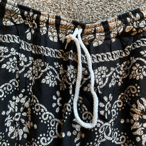 Elephant pants - Picture 5 of 7